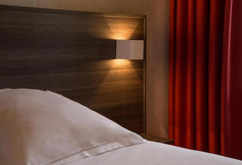 Семейный Номер, The Originals City, Hôtel Amys, Tarbes Sud