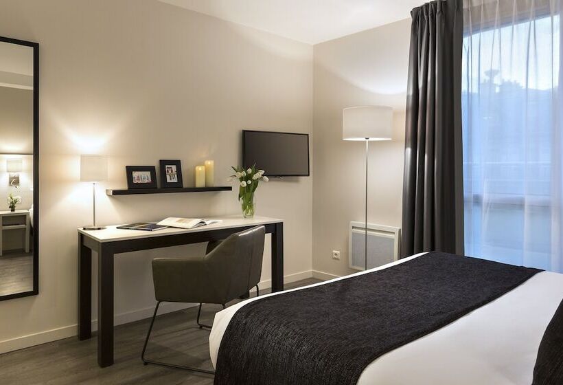 スタンダードスタジオ, Citadines Montmartre Paris