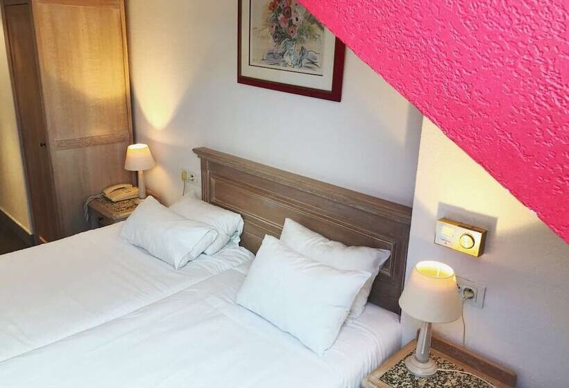 اتاق استاندارد, Brit Hotel Aux Sacres Reims Centre