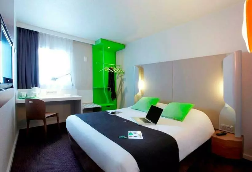 スタンダードルーム, Campanile Prime Paris 19   La Villette