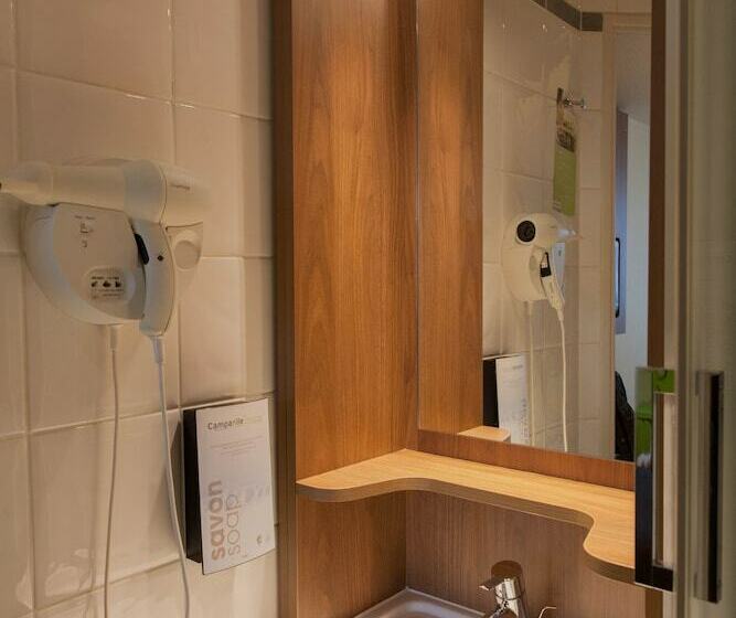 スタンダードルーム, Campanile Prime Paris 19   La Villette