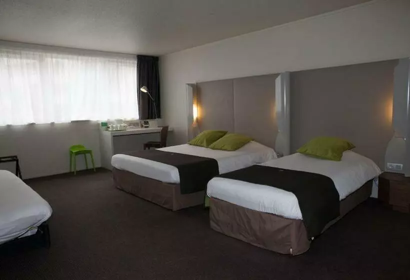 スタンダード４人部屋, Campanile Prime Paris 19   La Villette
