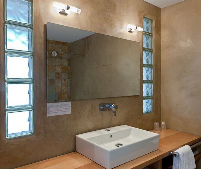 スタンダードトリプルルーム, Campo Dell Oro