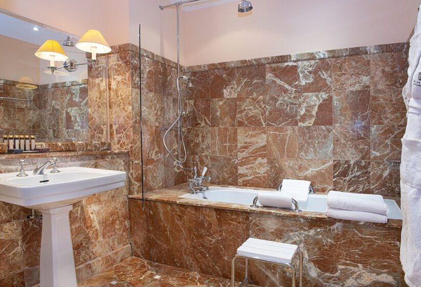 اتاق کلاسیک با تخت دوبل, De La Cité & Spa Mgallery