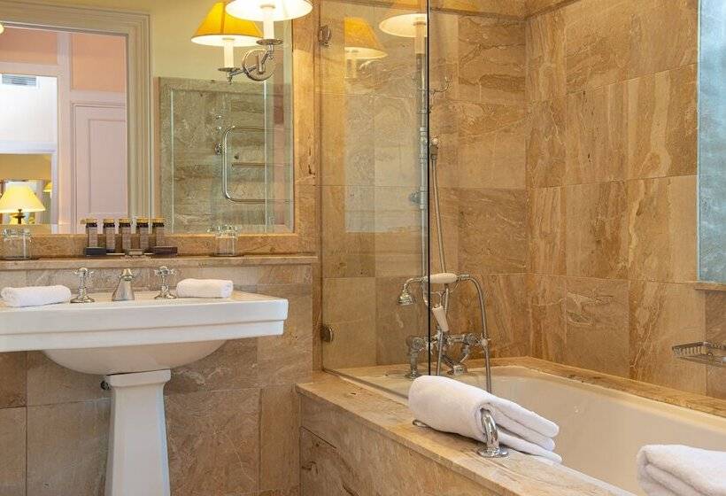 اتاق کلاسیک با تخت دوبل, De La Cité & Spa Mgallery