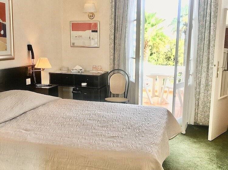 غرفة قياسية سرير مزدوج, Des Mimosas