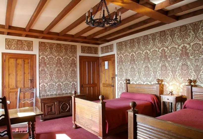 Quarto superior, Hostellerie Du Vieux Perouges