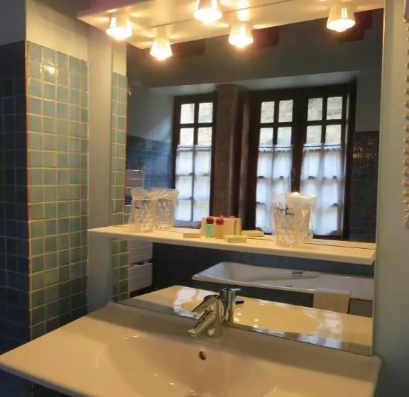 Quarto standard, Hostellerie Du Vieux Perouges