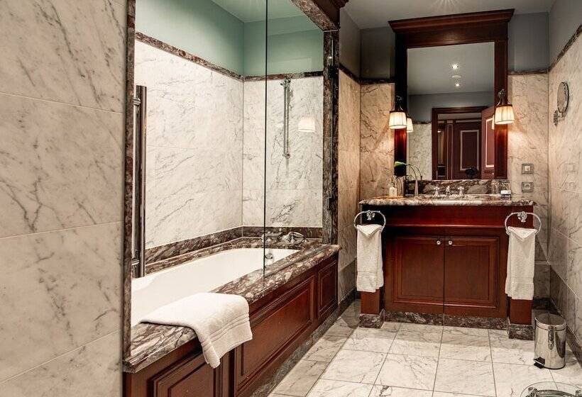 اتاق پرمیوم, Intercontinental Bordeaux Le Grand Hotel, An Ihg