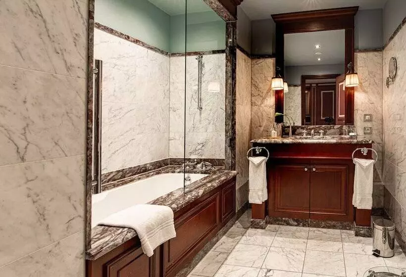 اتاق پرمیوم, Intercontinental Bordeaux Le Grand Hotel, An Ihg
