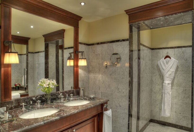 سوئیت پرستیژ با چشم انداز, Intercontinental Bordeaux Le Grand Hotel, An Ihg