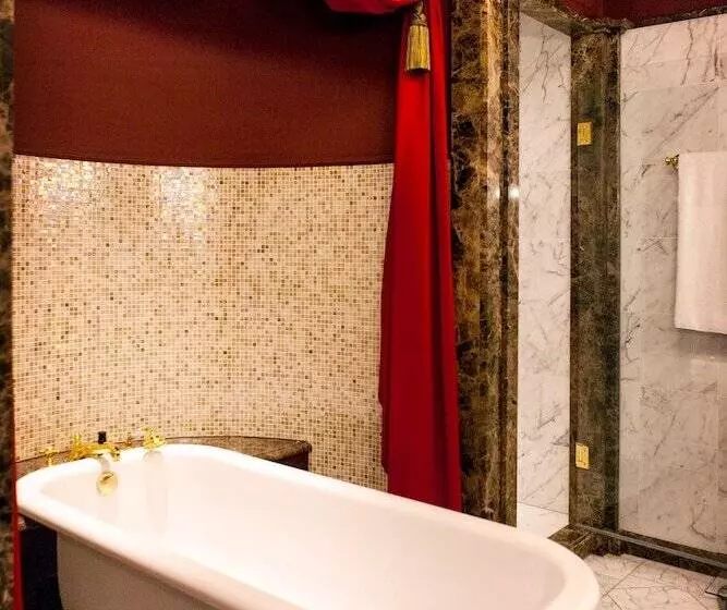 سوئیت رویال, Intercontinental Bordeaux Le Grand Hotel, An Ihg