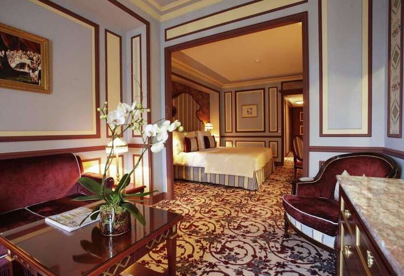 Полулюкс, Intercontinental Bordeaux Le Grand Hotel, An Ihg