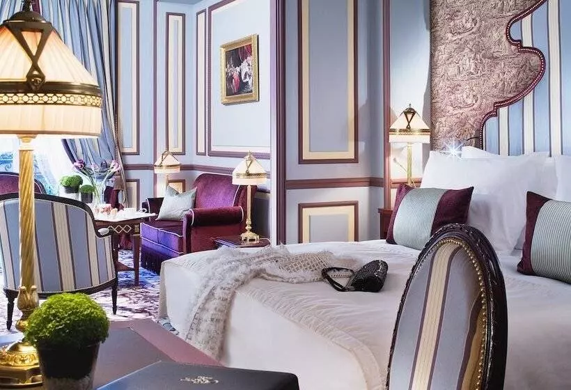 سوئیت جونیور با چشمانداز, Intercontinental Bordeaux Le Grand Hotel, An Ihg