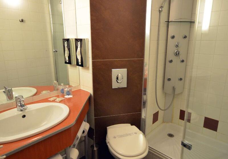 اتاق استاندارد, Kyriad Dijon Est  Mirande