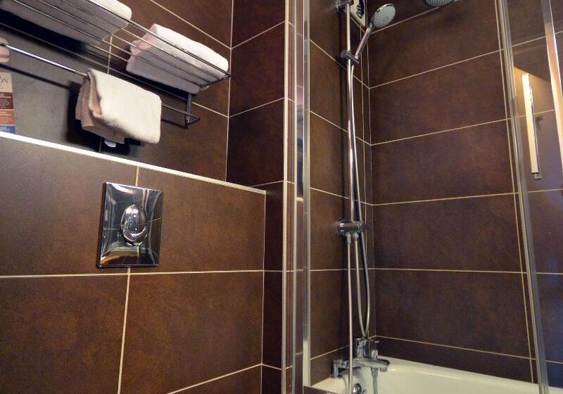 Номер Стандарт, Kyriad Dijon Est  Mirande