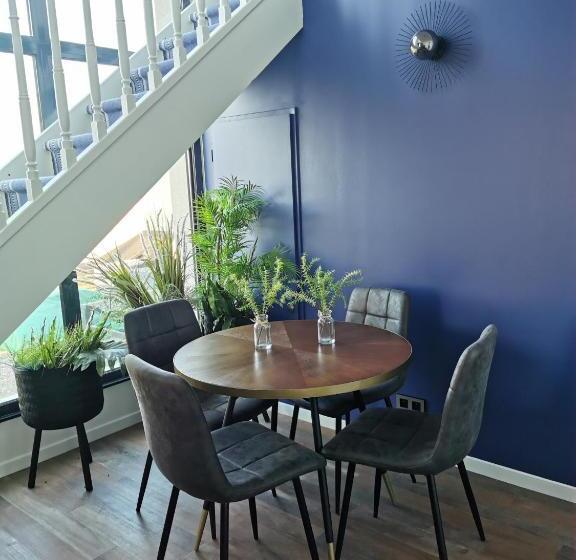 テラス付スイート, Le Paddock