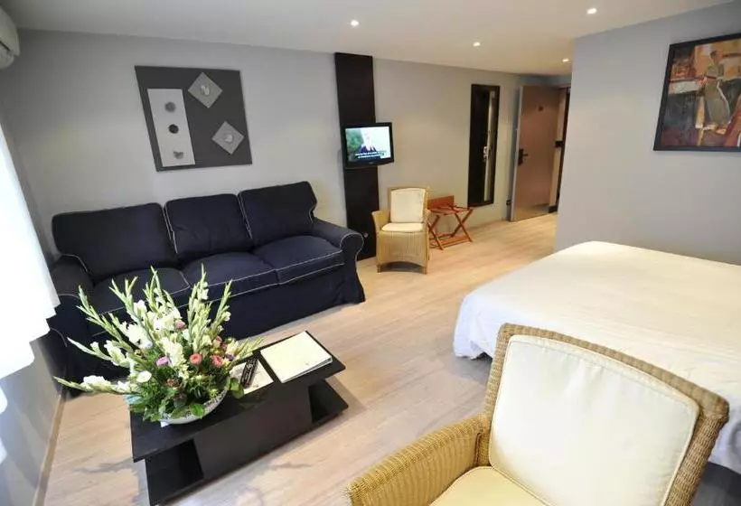 ジュニアスイート, Logis Cottage