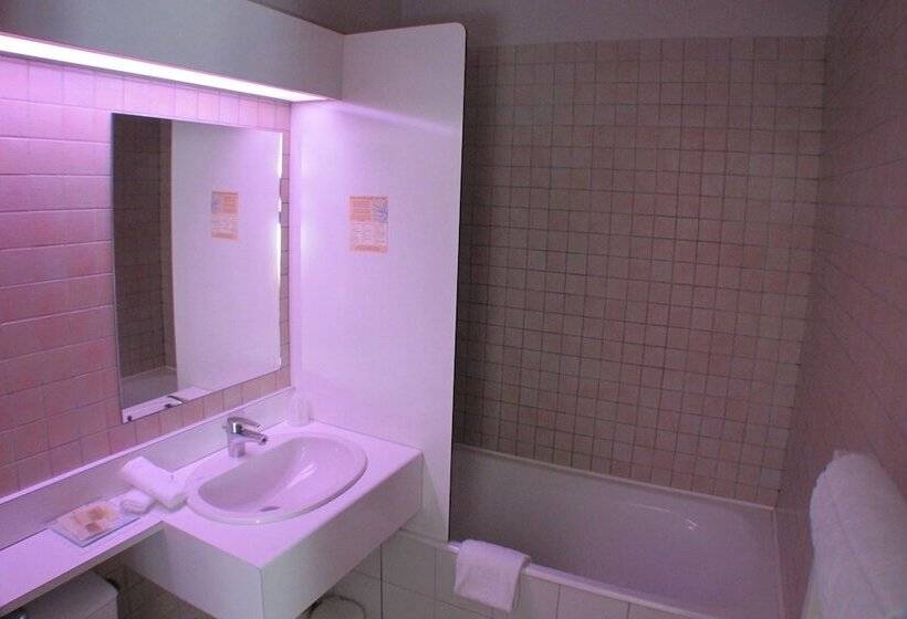 スタンダードルーム, Logis Hotel Le Cerf