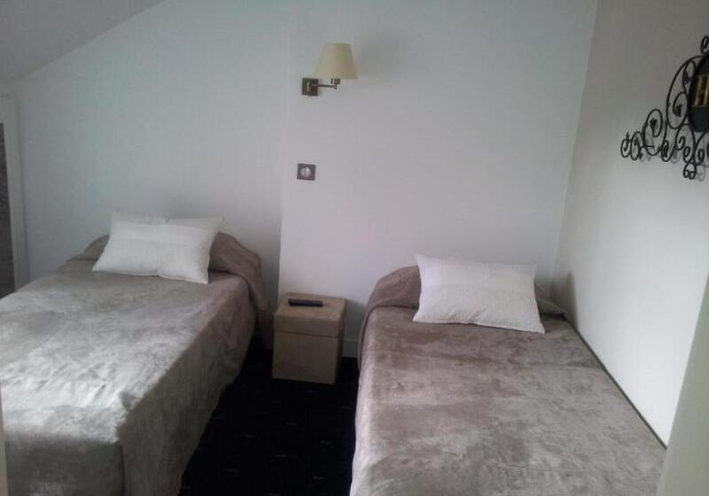 スタンダードルーム, Logis Hotel Le Cerf