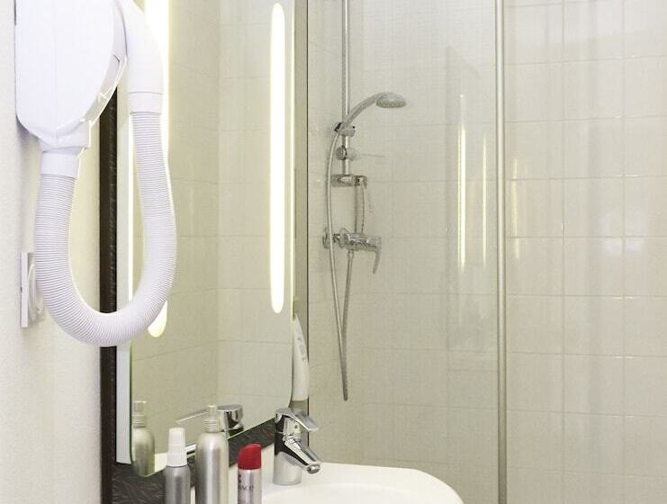 Номер Стандарт, Ibis Lorient Centre Gare