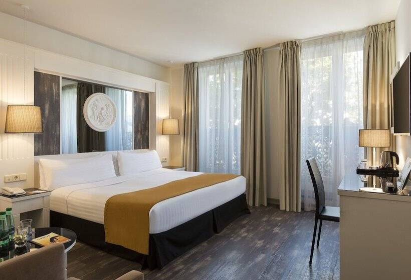 Quarto Premium, Paris Opera Affiliated By Melia