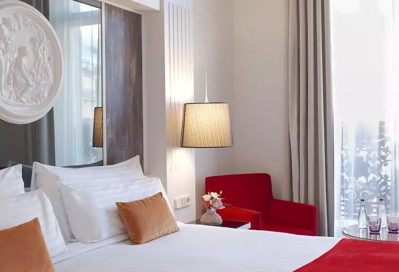 ジュニアスイート, Paris Opera Affiliated By Melia
