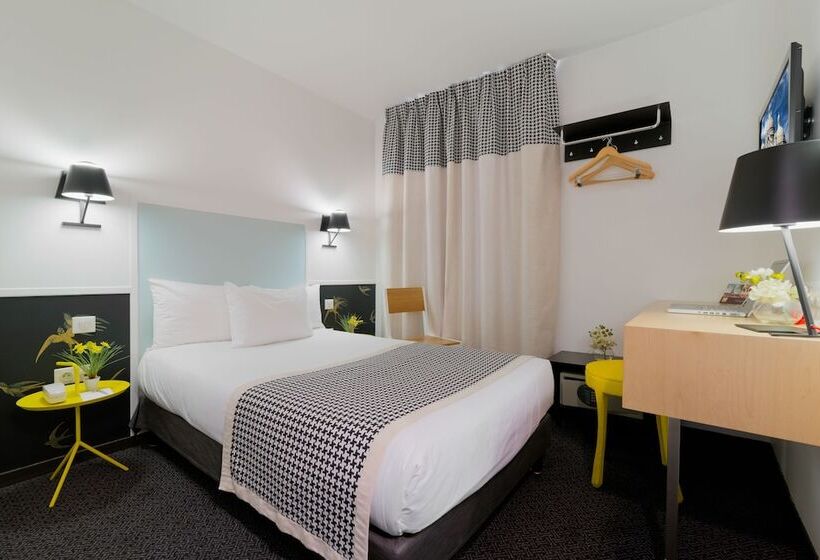 スタンダードシングルルーム, George Astotel