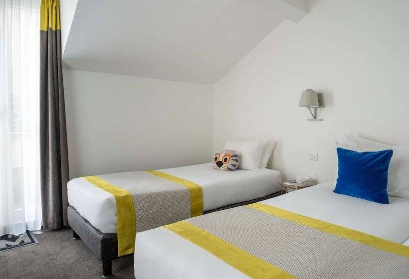 テラス付スタンダードルーム, George Astotel