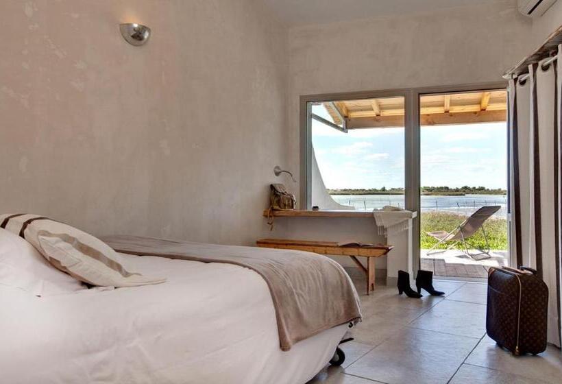 Handikappsanpassat Standard Rum King säng, Lodge Sainte Helene Adult Only