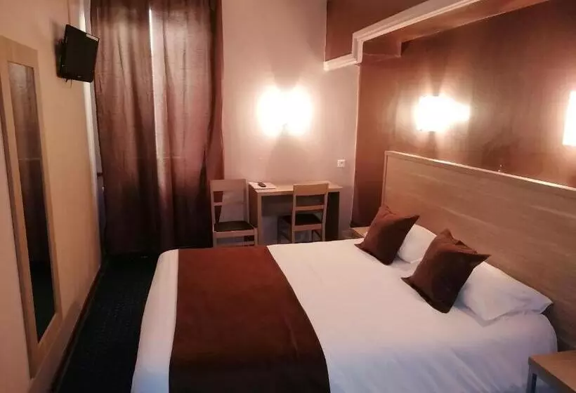 اتاق استاندارد یک نفره, Logis Hôtel Saint Jacques