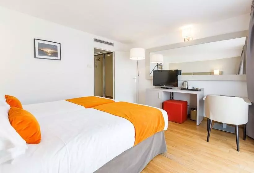 Quarto clássico, Nice Riviera