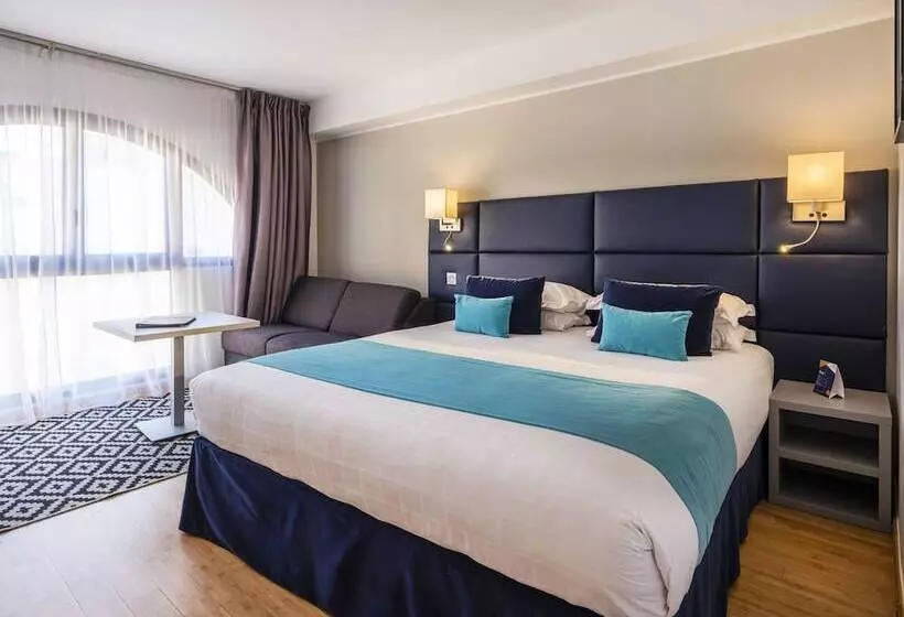 Quarto Familiar, Nice Riviera