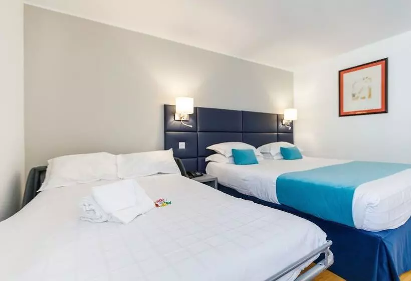 Quarto Familiar, Nice Riviera