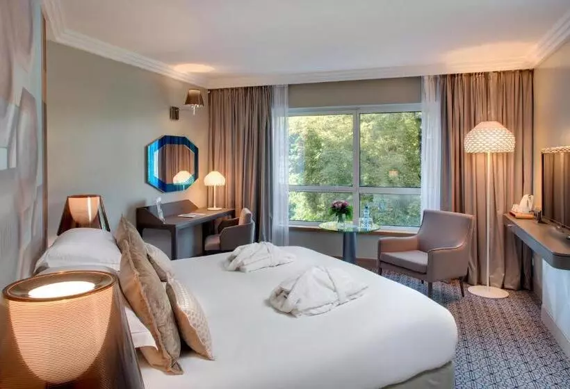 パークビューのデラックスルーム, Célestins Spa Thermal & Hôtel By Vy Resort