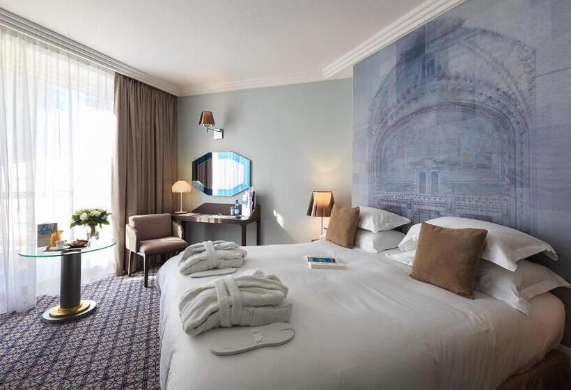 디럭스 룸, Célestins Spa Thermal & Hôtel By Vy Resort