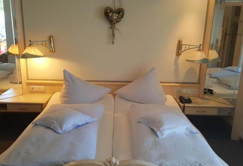 غرفة ديلوكس مزودة بشرفة, Almhof Rupp