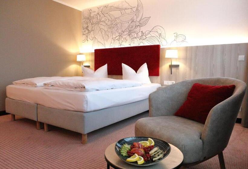 جناح جونيور, Best Western Erfurtapfelstadt