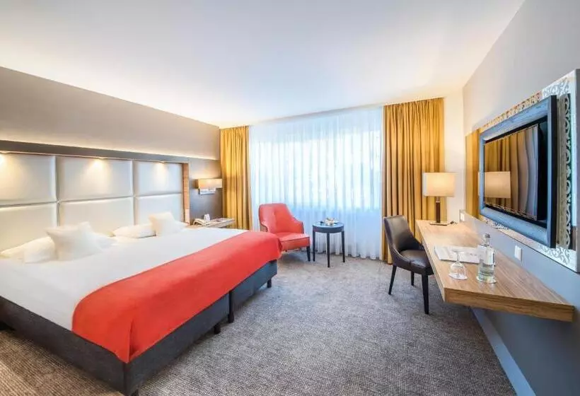 Bisneshuone, Best Western Plus Delta Park