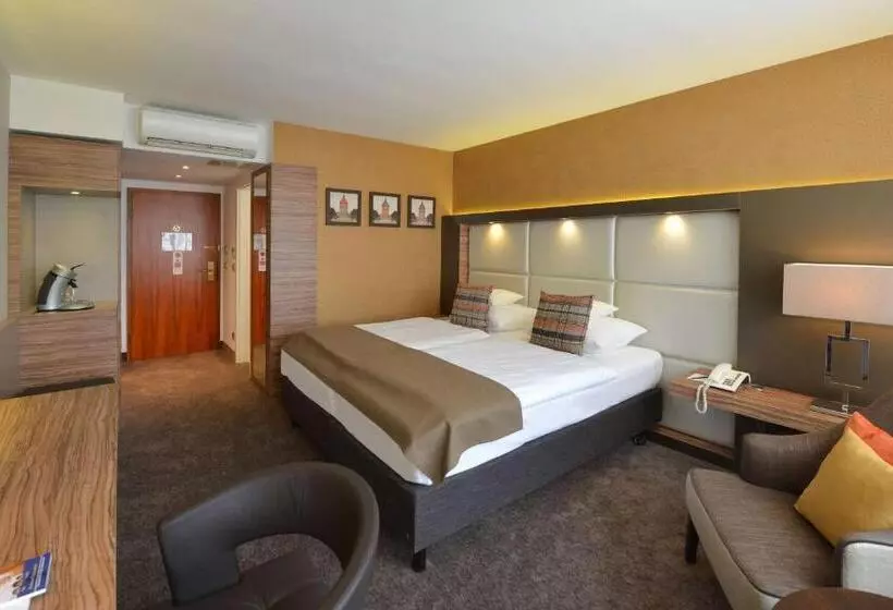 Bisneshuone, Best Western Plus Delta Park