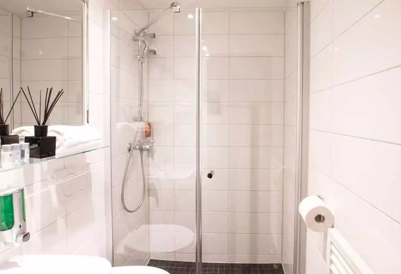 اتاق استاندارد یک نفره, Delta Am Potsdamer Platz