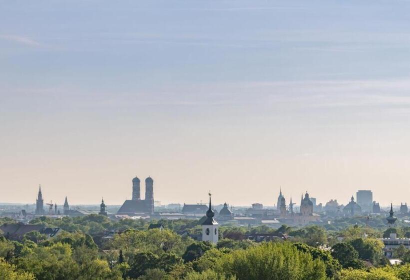 Номер Superior Кровать Кинг, Four Points By Sheraton Munich Arabellapark