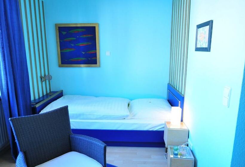 标准单人间, Goldflair Am Rathaus