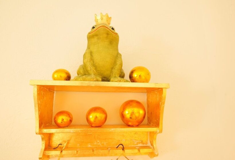 标准单人间, Goldflair Am Rathaus