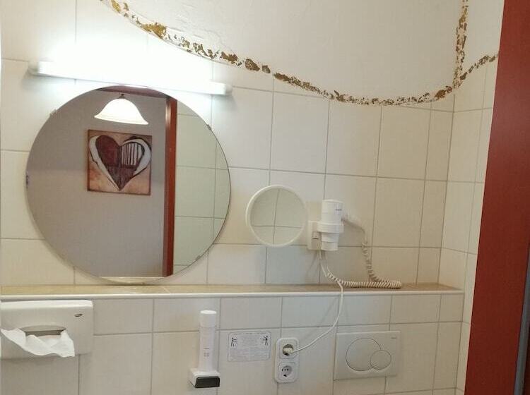 家庭间, Goldflair Am Rathaus