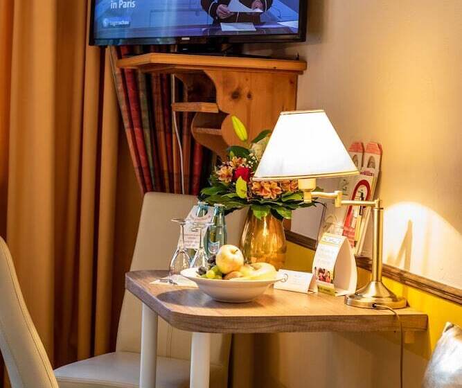 家庭间, Goldflair Am Rathaus