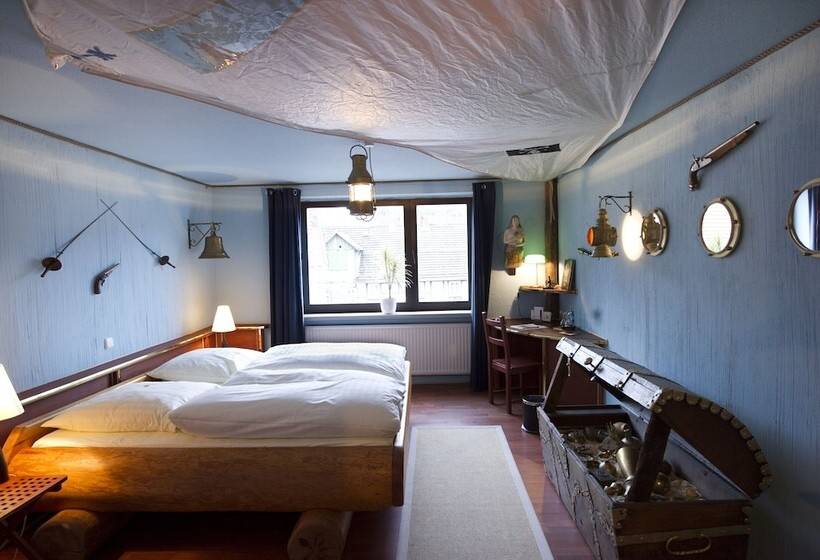 家庭间, Goldflair Am Rathaus