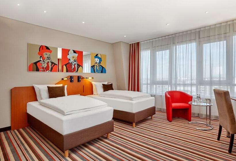 غرفة بيزنس, H+ Hotel Leipzig