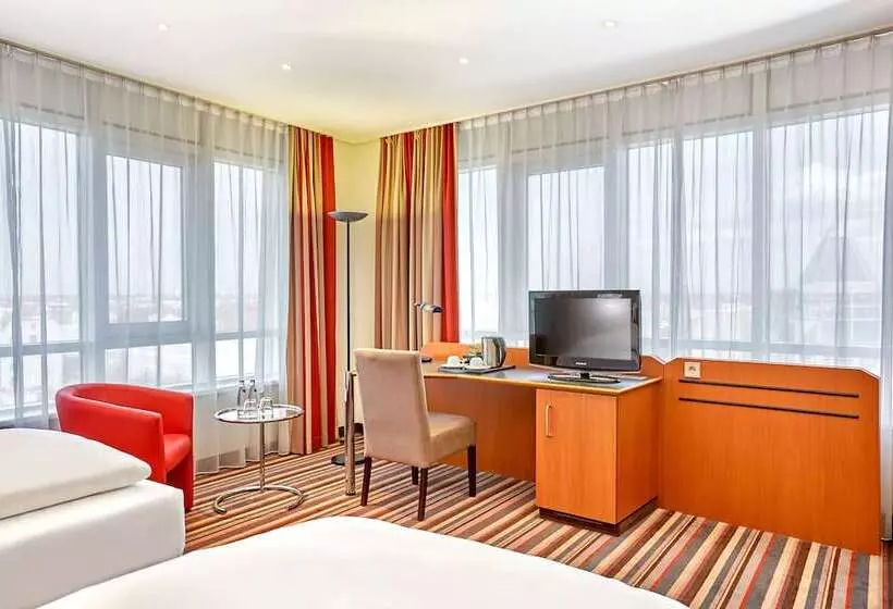 اتاق سوپریور, H+ Hotel Leipzig