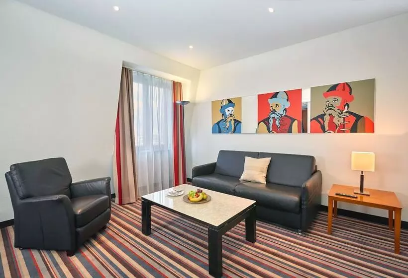 سوییت, H+ Hotel Leipzig